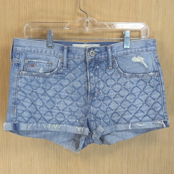 Hollister Pants - Hollister Denim Booty Shorts Micro Rhinestone Bling  Frayed Hem Women's‎ 7/28